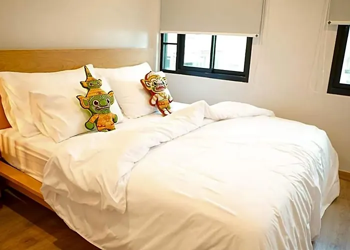 Yakthai Poshtel Hotell 3*
