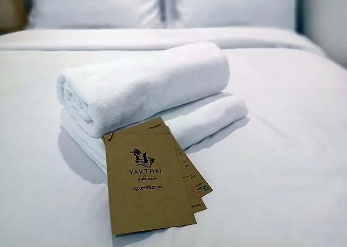 Yakthai Poshtel 3*