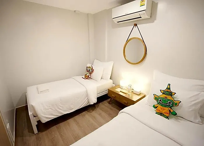 Yakthai Poshtel Hotell 3*