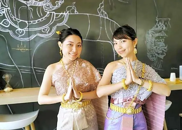 Yakthai Poshtel Hotell